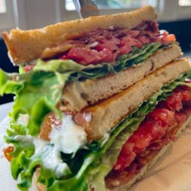 Satisfying Lunch Choices